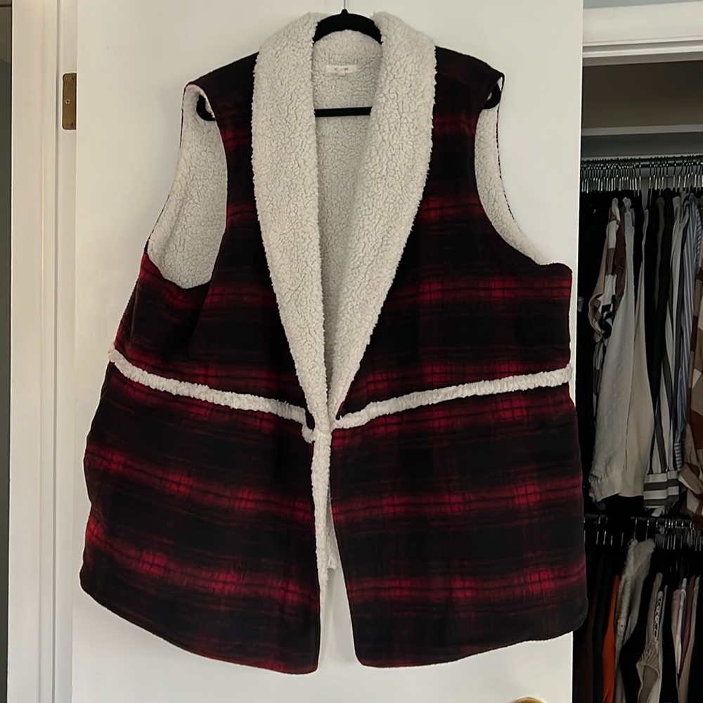 Maurice’s Buffalo plaid Sherpa lined vest
